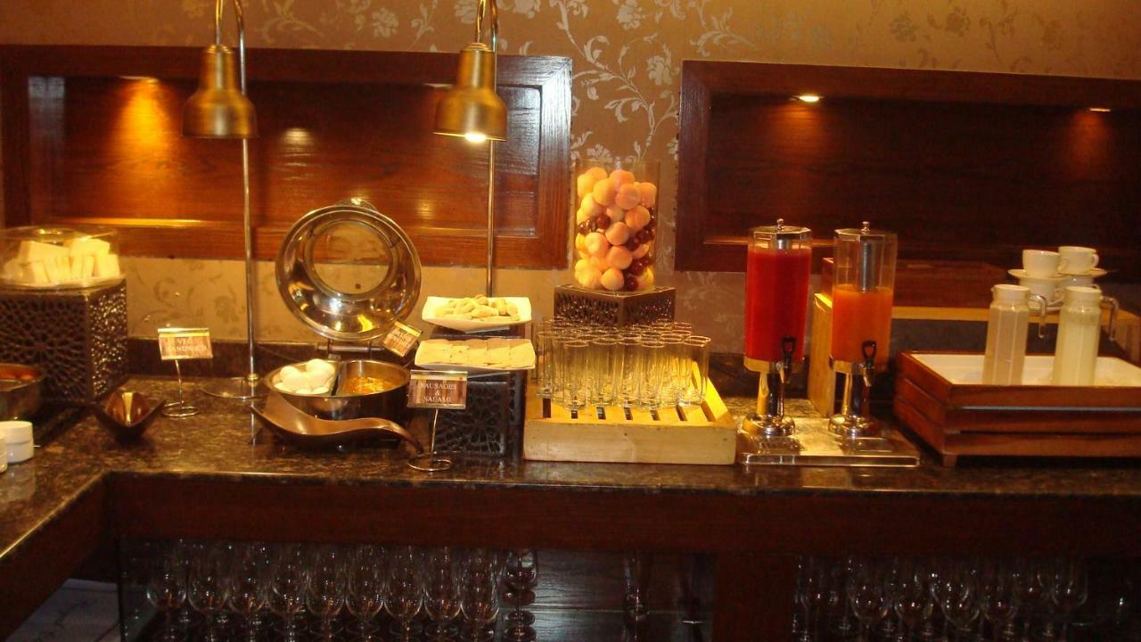 Hotel Royal Cliff Канпур Экстерьер фото